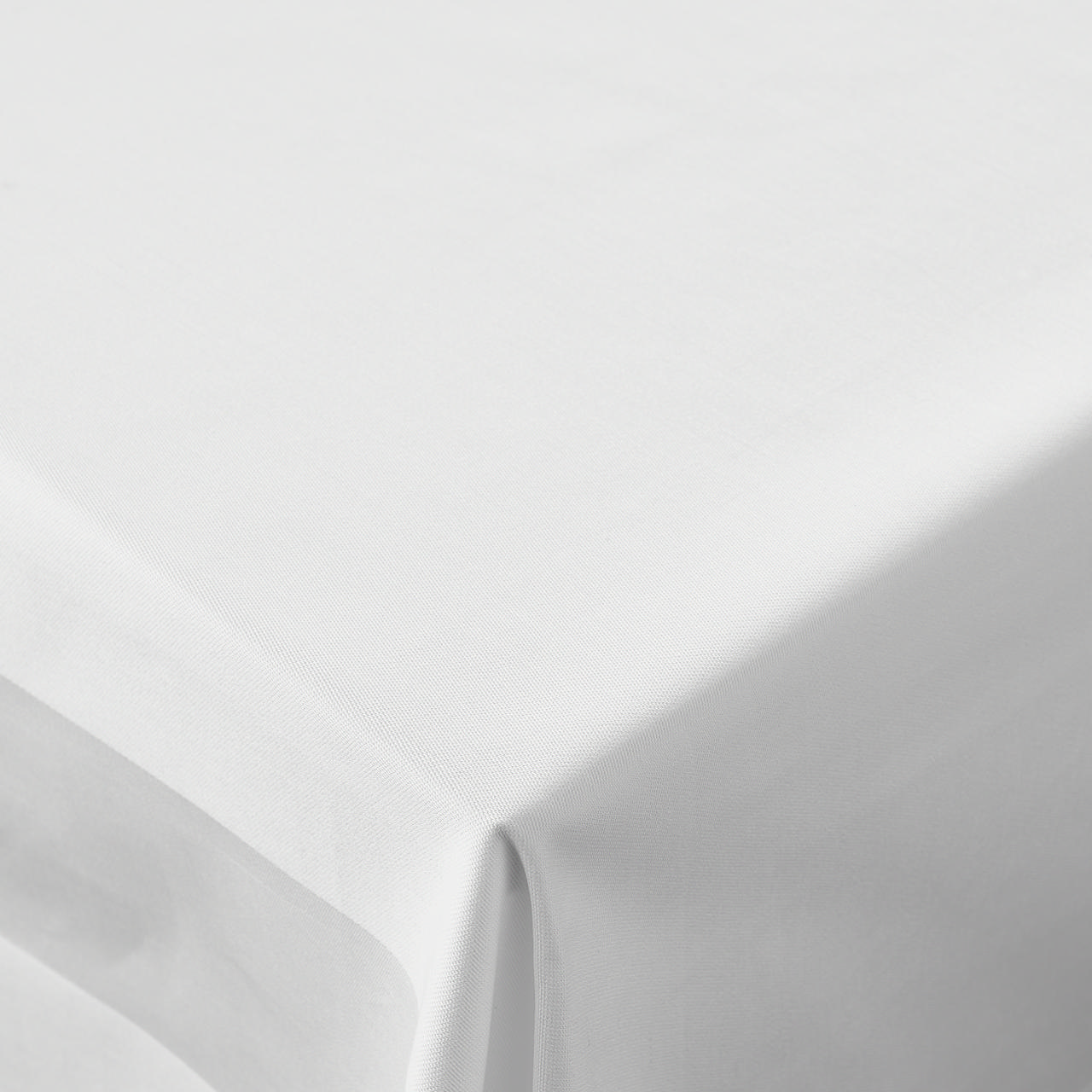 Berlin table linen 122B in colour White