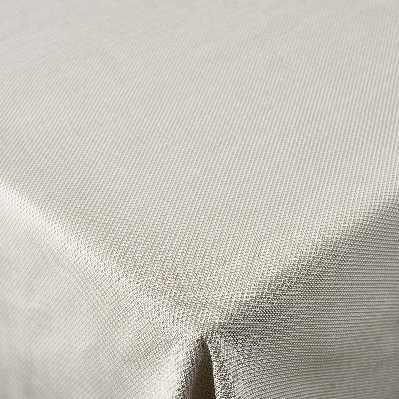 Dijon table linen 625D in colour Oyster