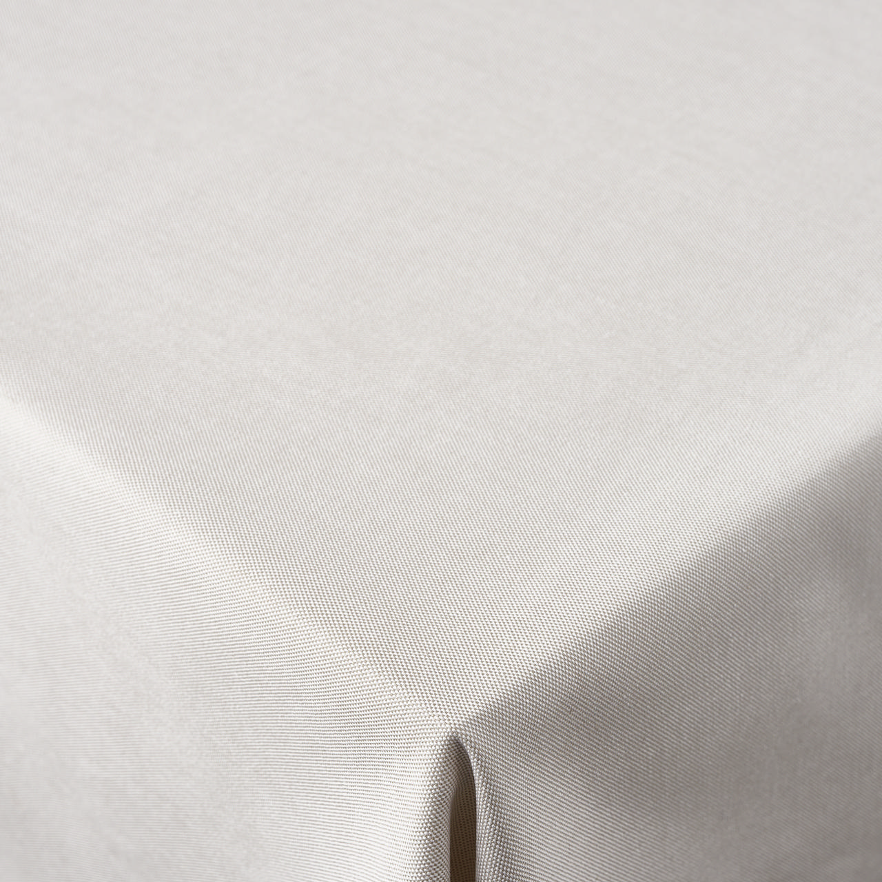Torino table linen 626F in colour Cord