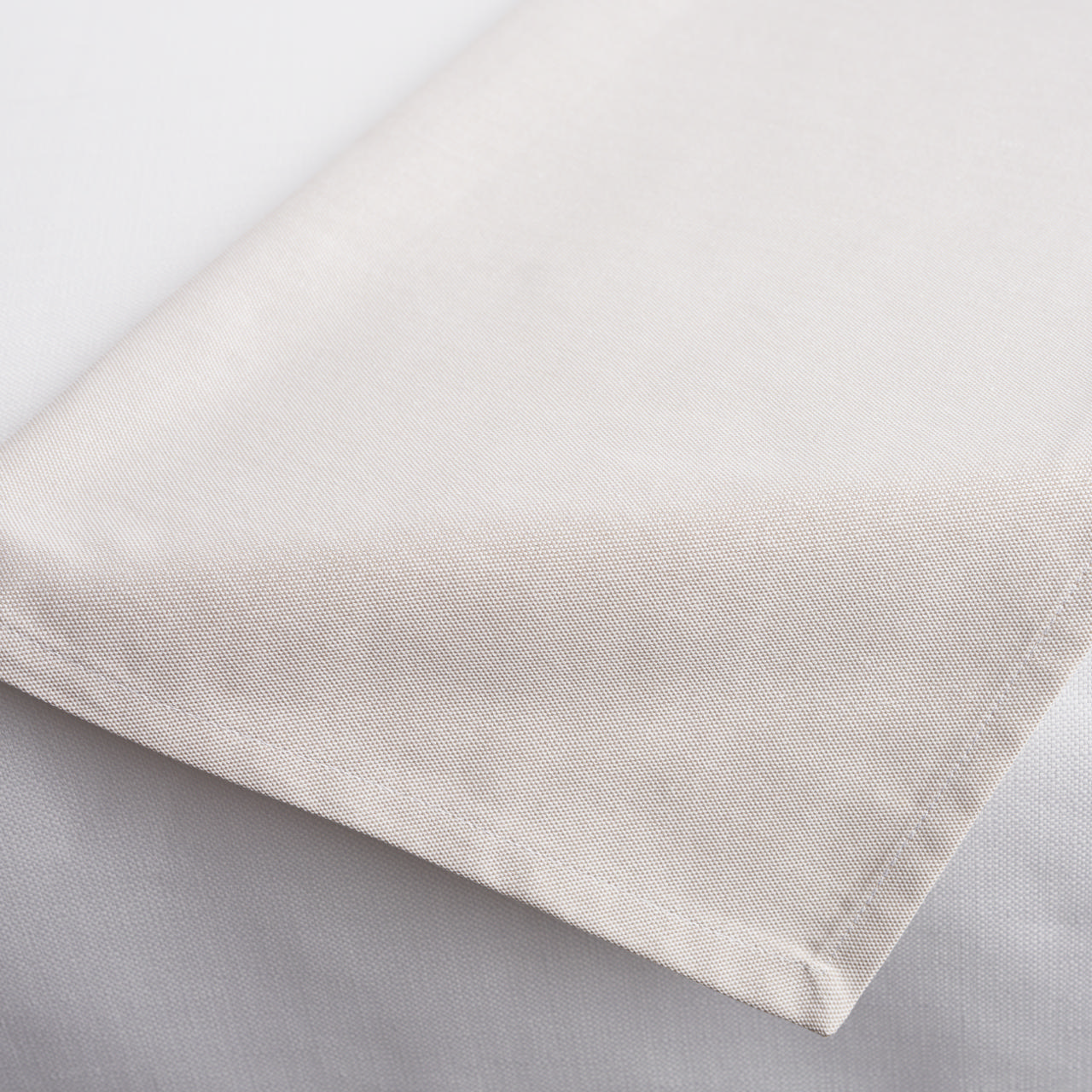 Torino napkin 626F in colour Cord